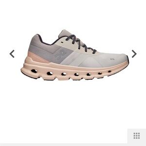 Women’s On Cloud CloudRunner sneakers
